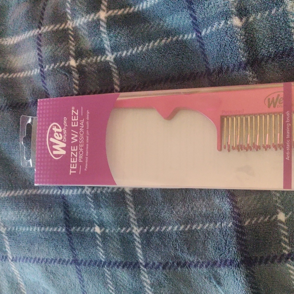 Never used hair brush